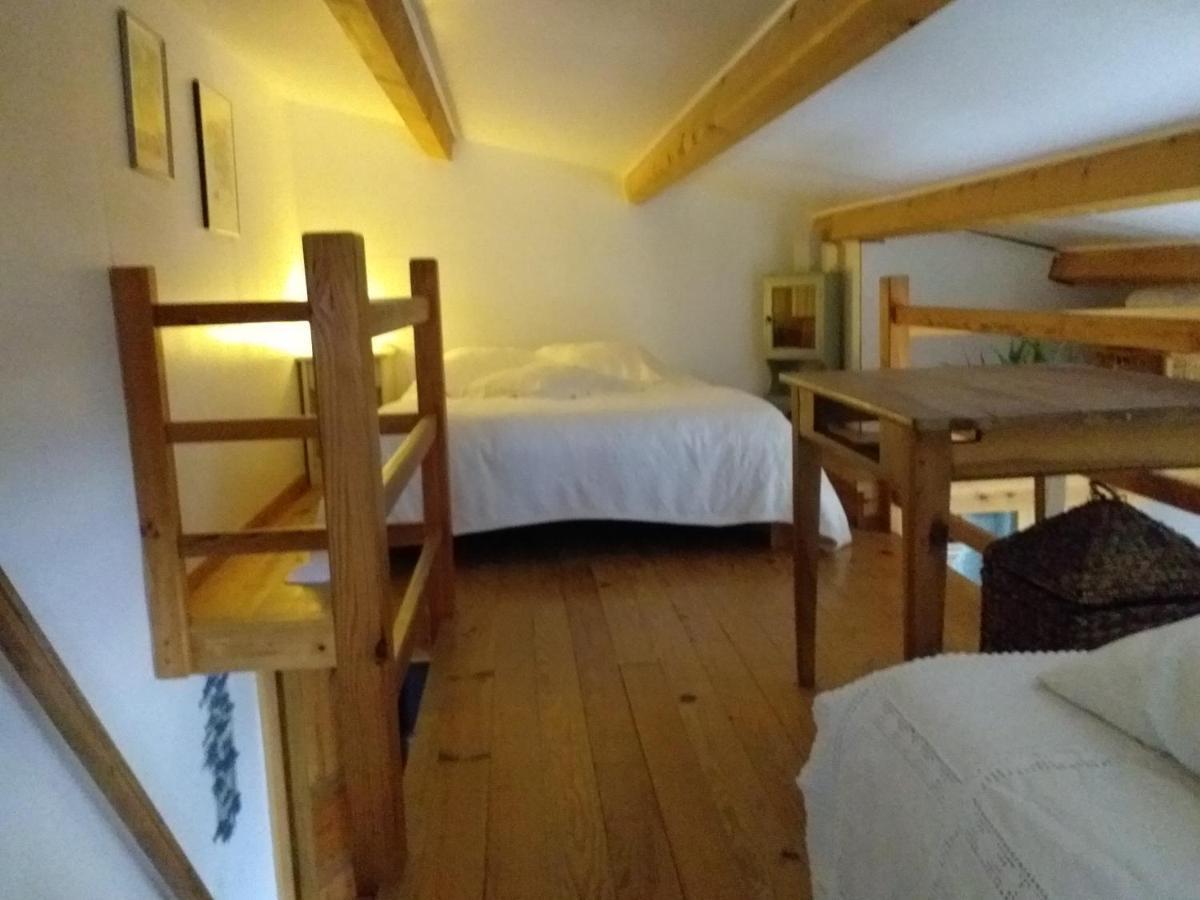 La Petite Maison Vaugines Екстер'єр фото